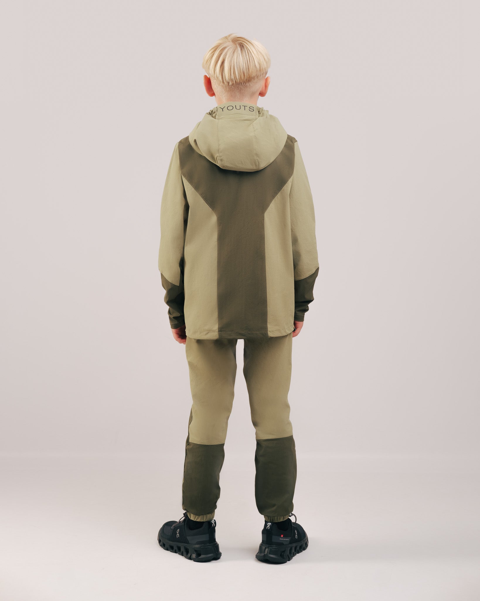 YOUTS Boys Tech Tracksuit in Forest Green